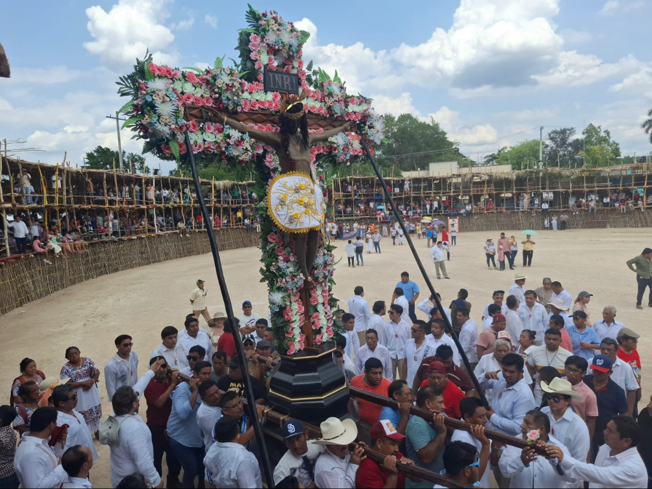 Procesión Religiosa Marca un Hecho Inédito en la Feria Procesión Religiosa Marca un Hecho Inédito en la Feria
