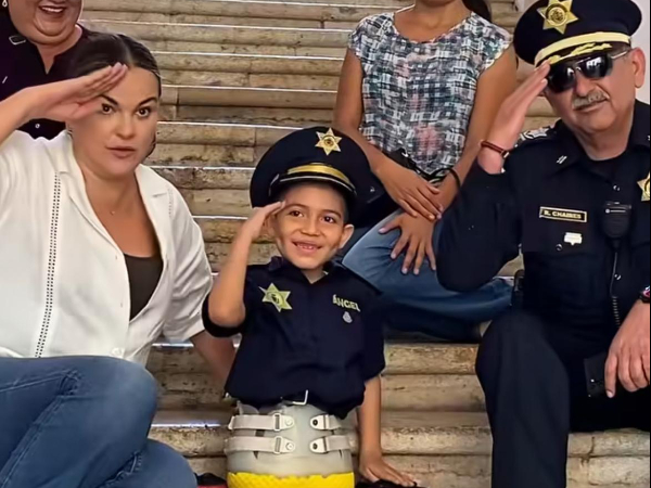 Angelito cumple su sueño:  Ser Comandante de la Policía Municipal de Mérida 