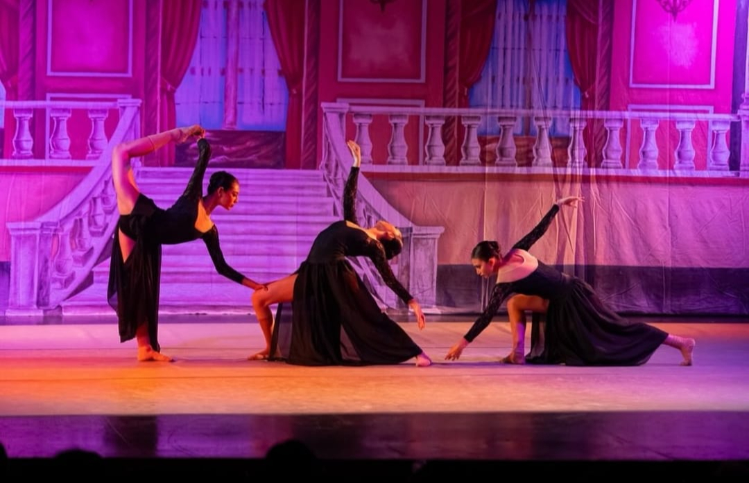 Melvi Pino Fan tiene un enfoque humanista para su escuela de danza. Melvi Pino Fan tiene un enfoque humanista para su escuela de danza.