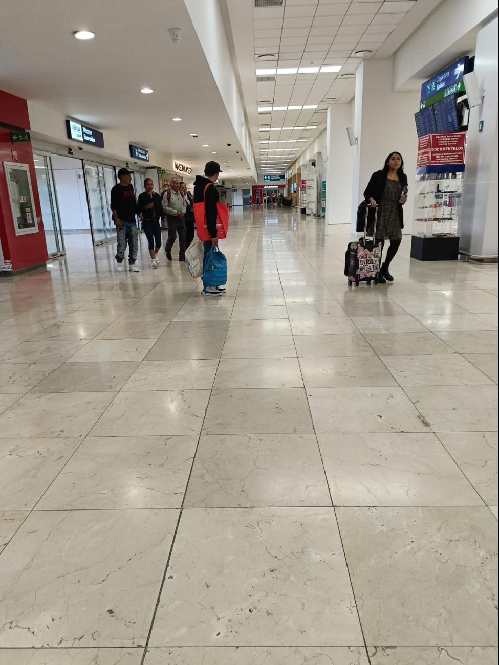 Autoridades del aeropuerto de Mérida no han informado sobre el desvío del vuelo Autoridades del aeropuerto de Mérida no han informado sobre el desvío del vuelo