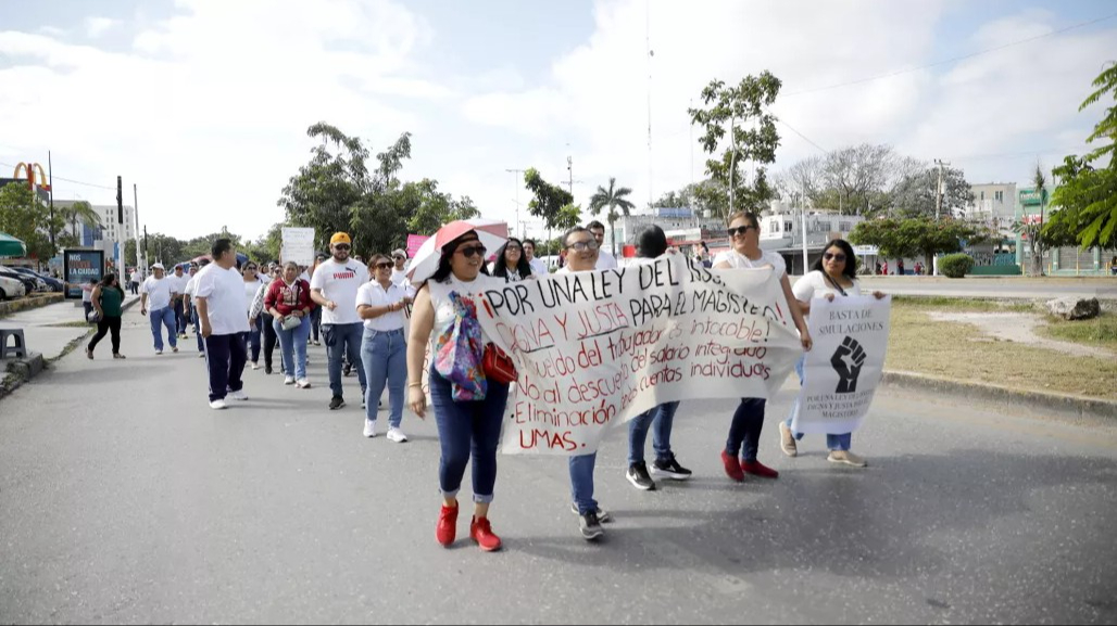 Catedráticos enviaron un comunicado, donde pedían el respaldo de los padres, señalando que también quieren el bienestar educativo
