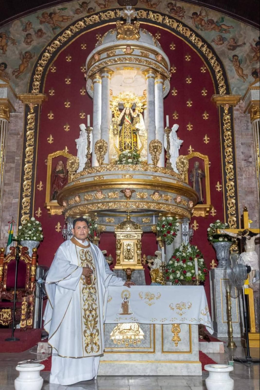 En 2024, se construyó un nuevo altar de mármol para garantizar seguridad y permanencia. En 2024, se construyó un nuevo altar de mármol para garantizar seguridad y permanencia.