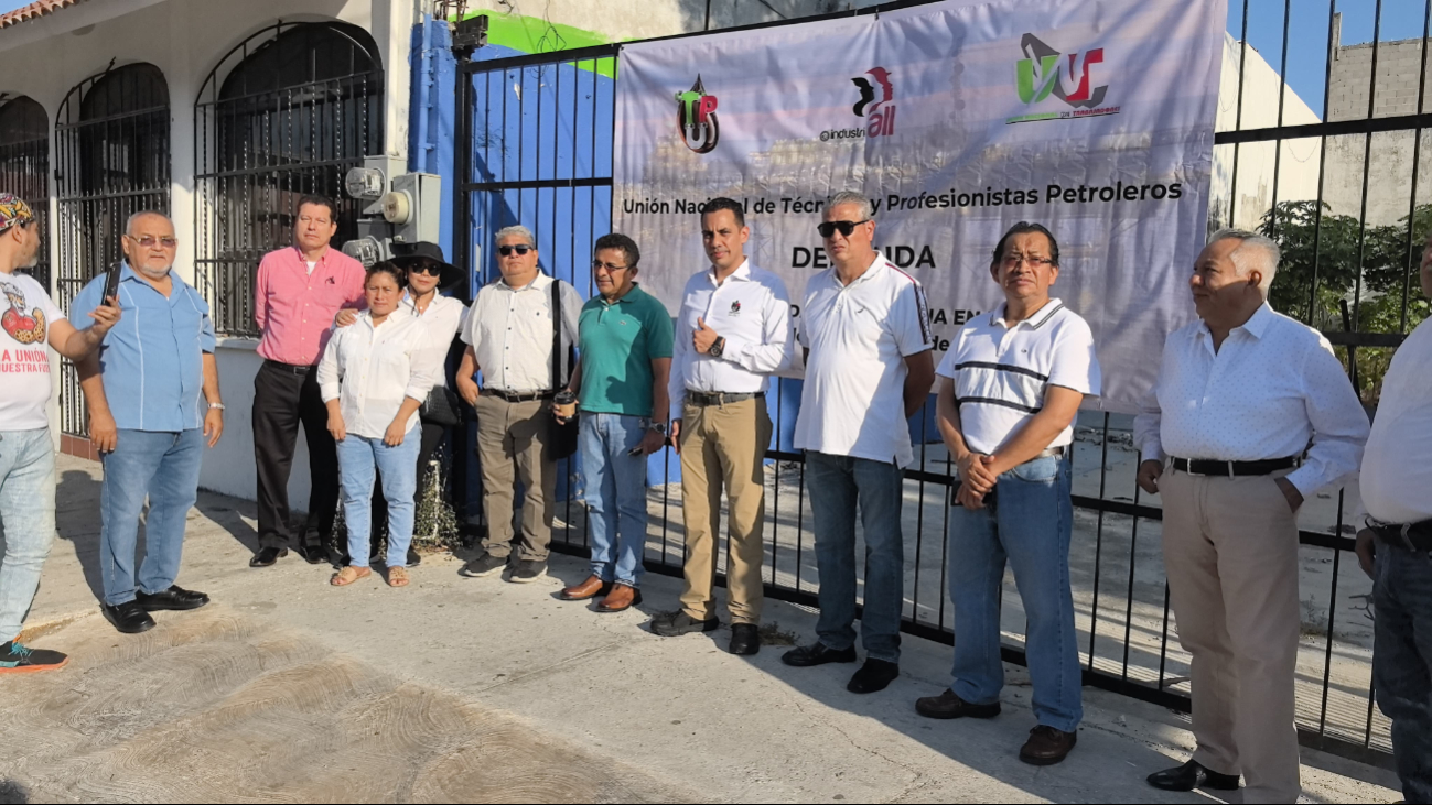 El servicio médico es deficiente y limitado para los trabajadores. El servicio médico es deficiente y limitado para los trabajadores.