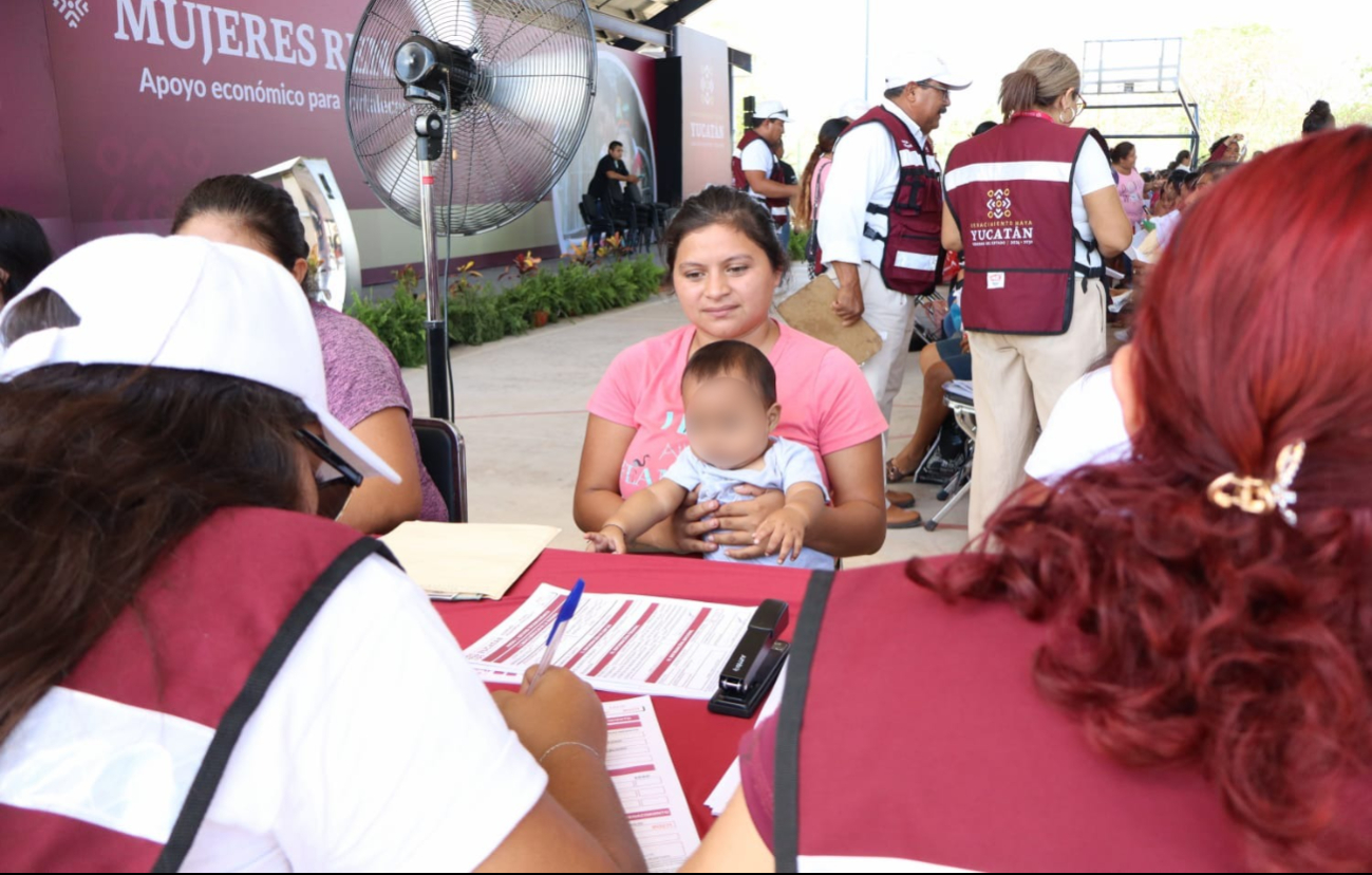 Madres autónomas de Mérida podrán registrarse a Mujeres Renacimiento