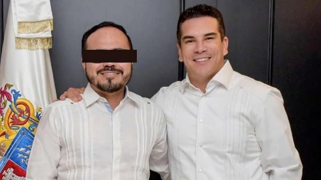 Sale bajo fianza ex titular de Comunicación acusado de peculado por $16 millones Sale bajo fianza ex titular de Comunicación acusado de peculado por $16 millones