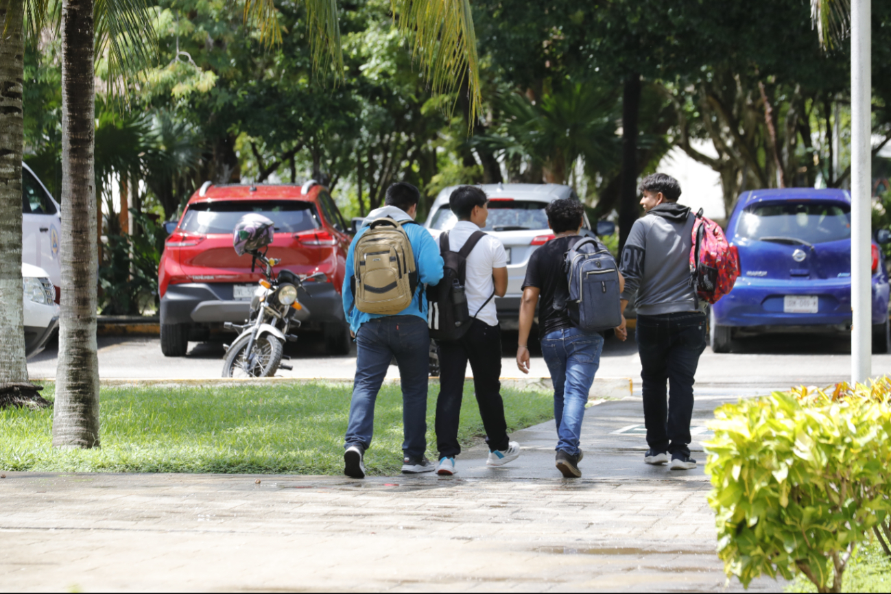 Algunas instituciones consideran ofrecer promociones para atraer a más estudiantes Algunas instituciones consideran ofrecer promociones para atraer a más estudiantes