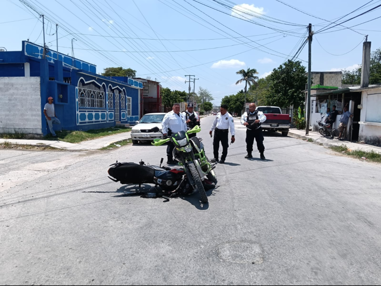 El lesionado fue atendido por SAMU y trasladado al hospital IMSS-Bienestar Janell Romero Aguilar. El lesionado fue atendido por SAMU y trasladado al hospital IMSS-Bienestar Janell Romero Aguilar.