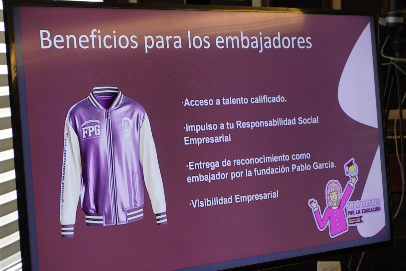 Becas en el extranjero tienen baja demanda entre campechanos por idioma, economía y familia