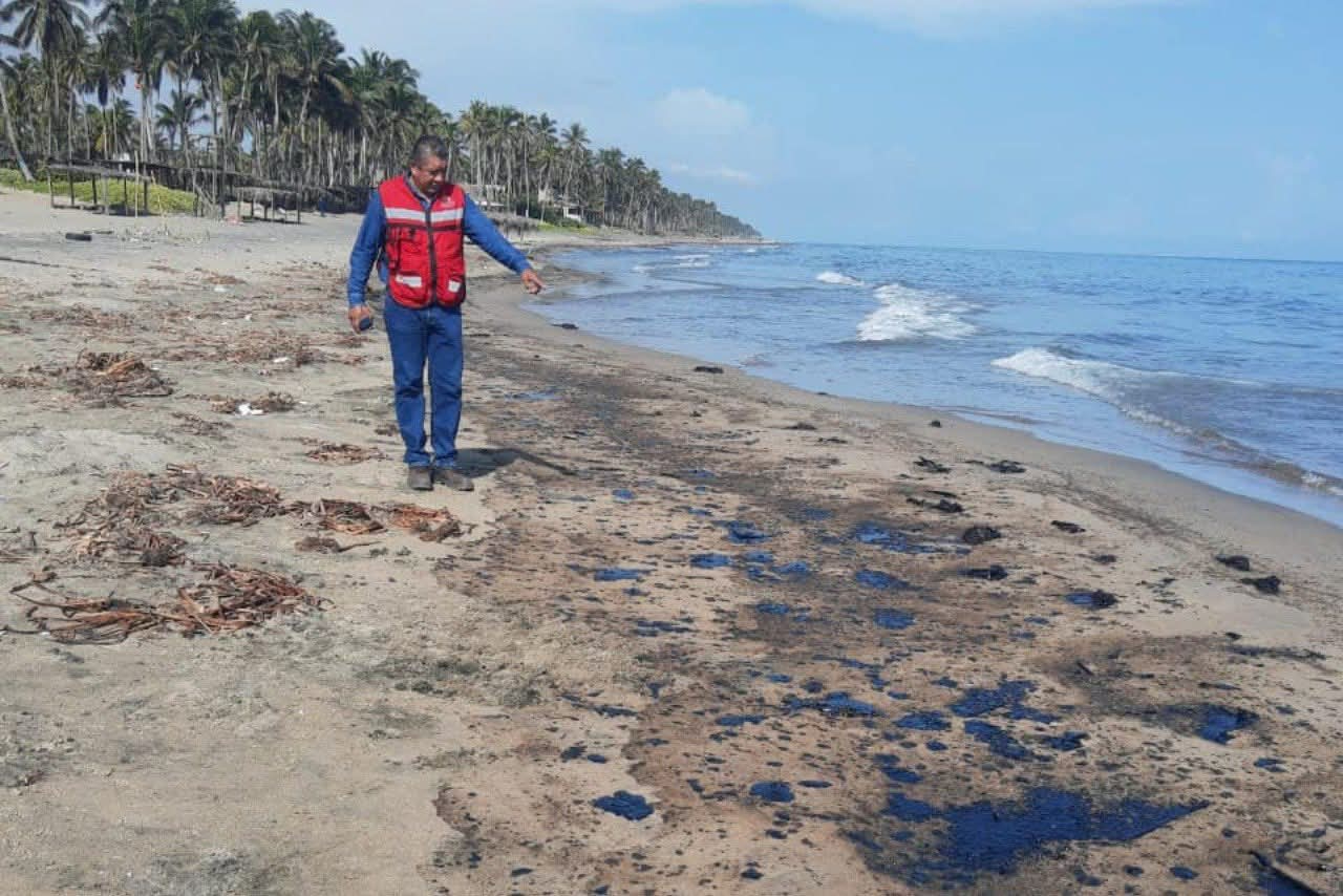 Pemex admite derrame en la Sonda de Campeche tras días de silencio