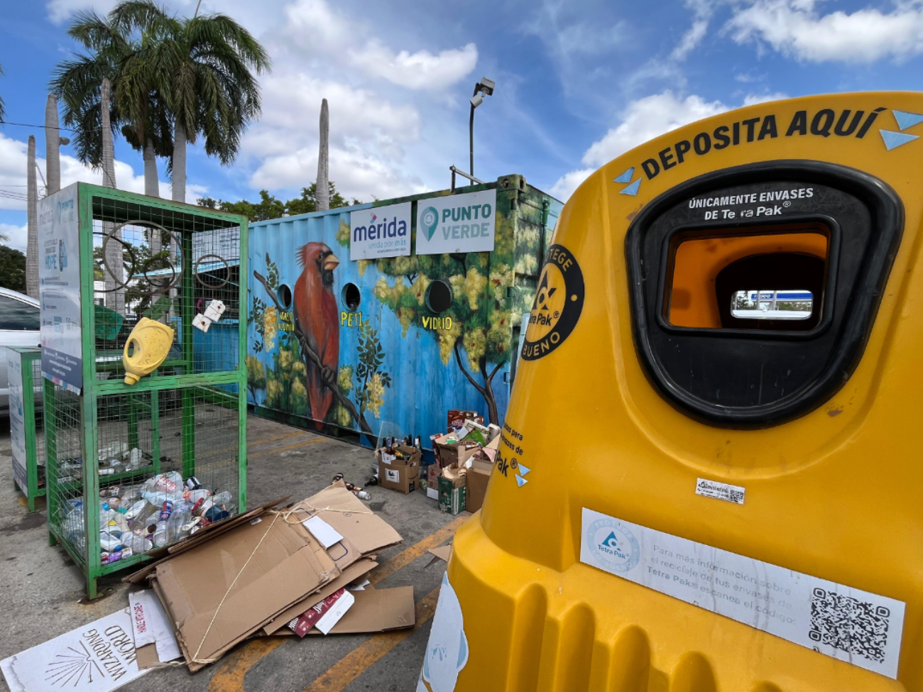 Los únicos residuos que pueden ser depositados mientras el punto permanece cerrado son latas, vidrios y PET