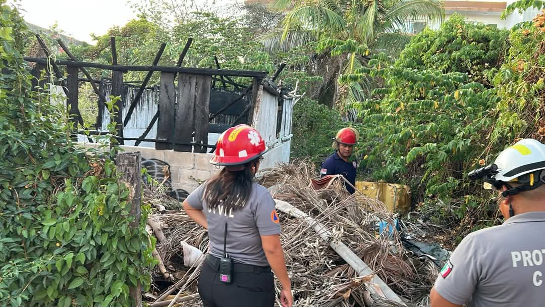 Autoridades investigan posible causa del fuego, ligado a prácticas humanas. Autoridades investigan posible causa del fuego, ligado a prácticas humanas.
