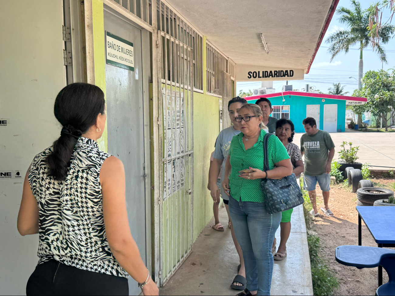 Jornada electoral de jueces y magistrados en Mérida inicia con demoras por impuntualidad de los funcionarios de casilla