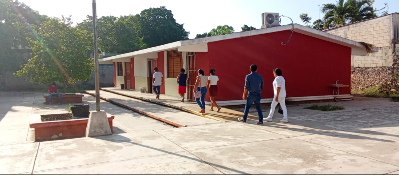 Se registró la participación del casi cincuenta por ciento, siendo una cifra muy baja Se registró la participación del casi cincuenta por ciento, siendo una cifra muy baja