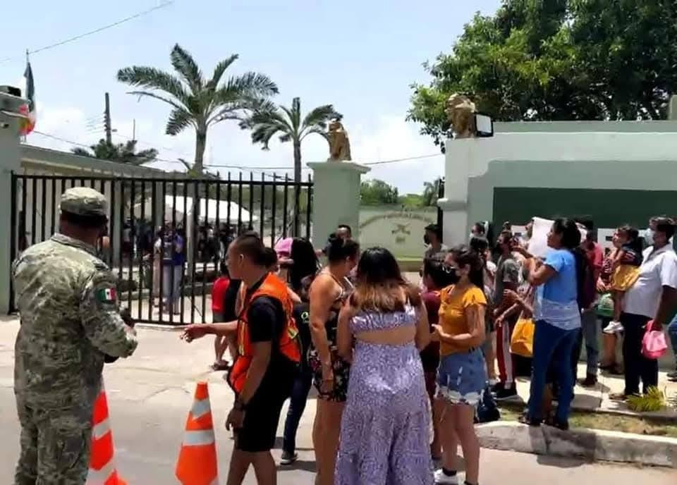 Dan cálida bienvenida en Chetumal a militares; estuvieron meses en servicio en el norte del país