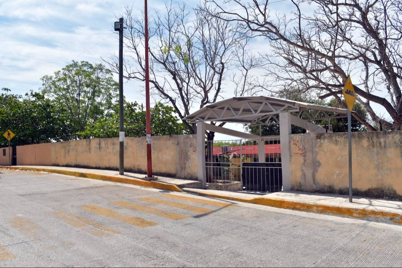 "414 refugios temporales en Campeche" ante temporada de lluvias 2025 