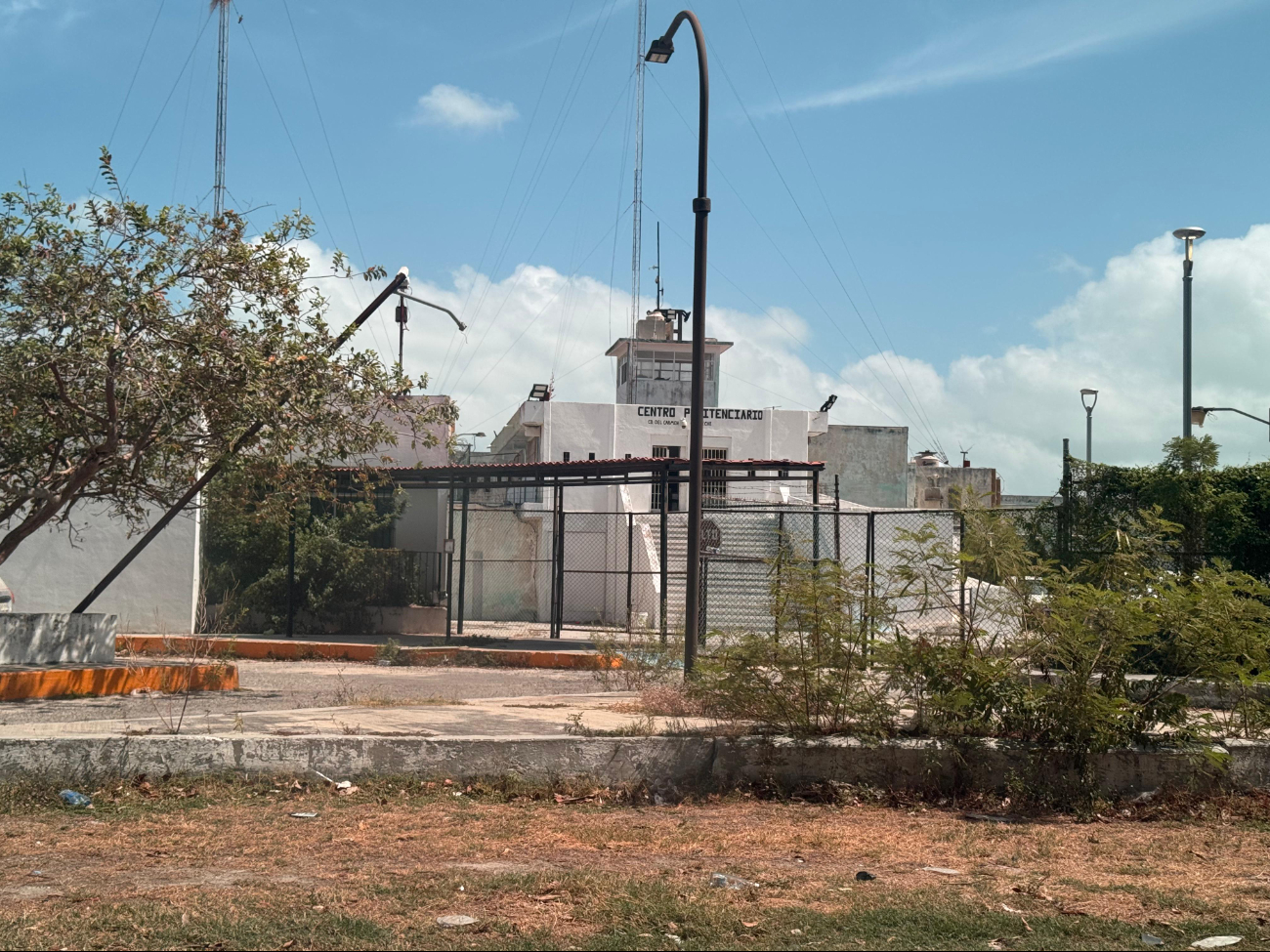 Operativo sorpresa en penal de Carmen revela irregularidades