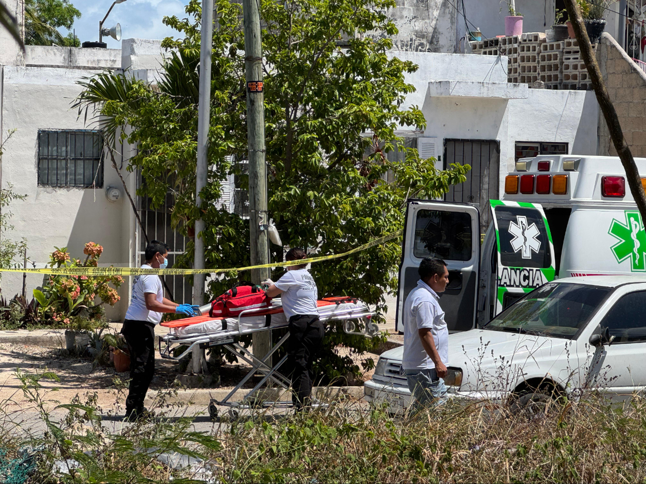 Alrededor de las 2:00 pm, se realizó el reporte por detonaciones de arma de fuego, movilizando a autoridades Alrededor de las 2:00 pm, se realizó el reporte por detonaciones de arma de fuego, movilizando a autoridades