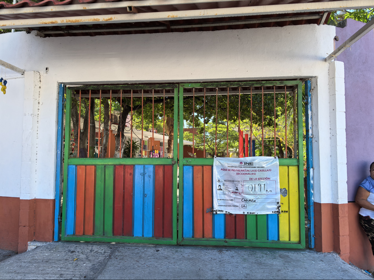 La sanción fue el traslado a municipios lejanos, afectando sus vidas familiares. La sanción fue el traslado a municipios lejanos, afectando sus vidas familiares.