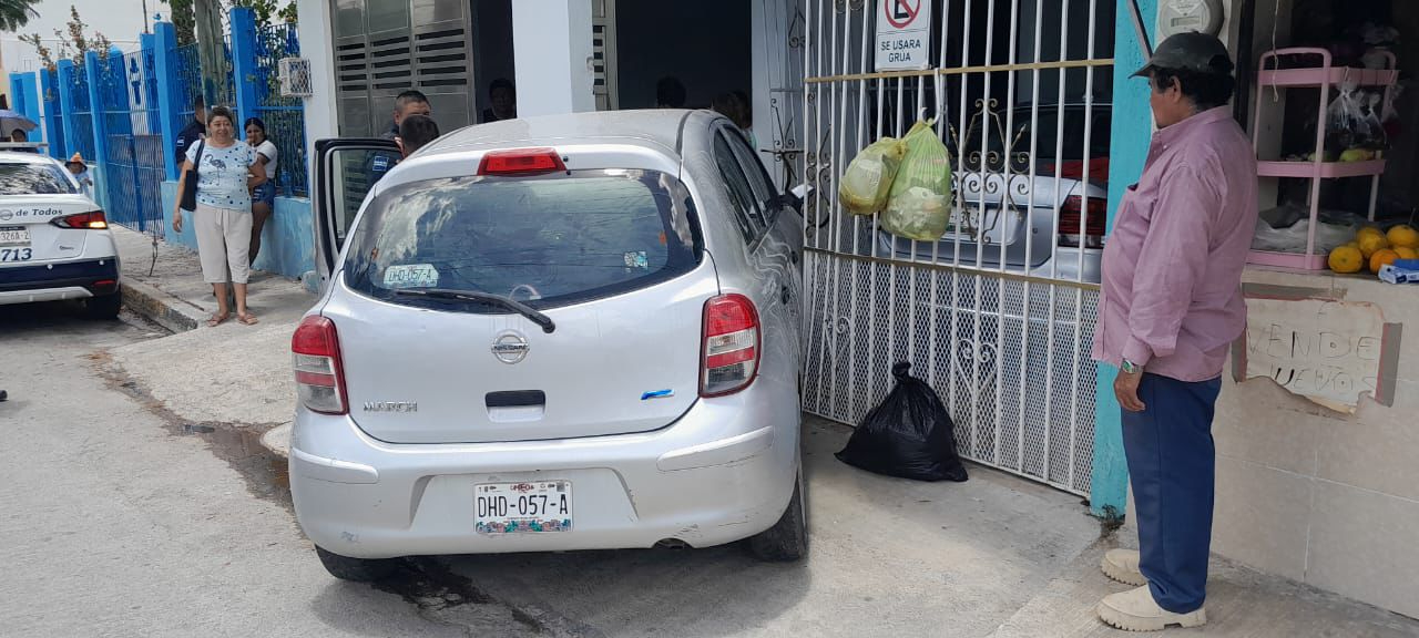 Los daños materiales fueron valuados en más de 60 mil pesos. Los daños materiales fueron valuados en más de 60 mil pesos.
