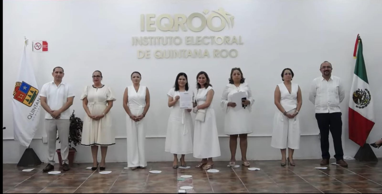 El acto protocolario se realizó en el Instituto Electoral de Quintana Roo.