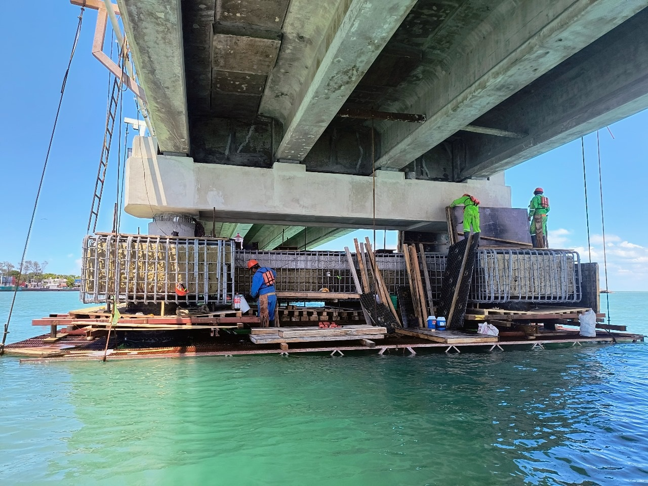 Garantizan conservación de los principales puentes que conectan a Isla del Carmen