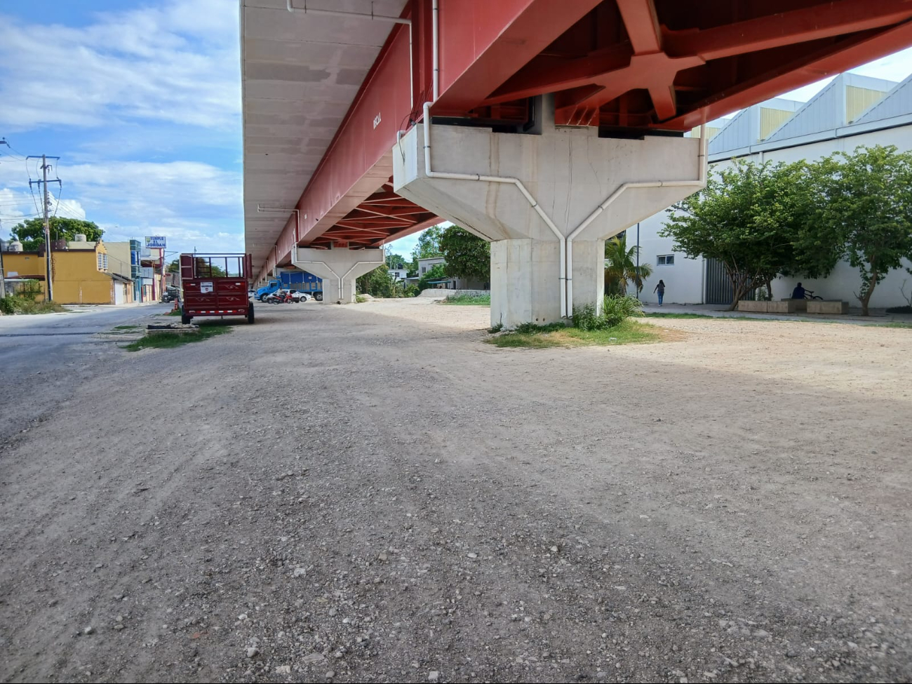 Nadie en la zona vio nada sospechoso. Nadie en la zona vio nada sospechoso.