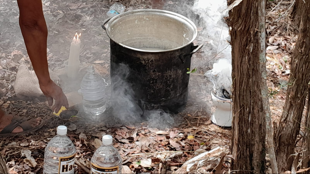 Piden ayuda a los aluxes: rituales mayas se suman a búsqueda del artesano perdido en Tepakán Piden ayuda a los aluxes: rituales mayas se suman a búsqueda del artesano perdido en Tepakán