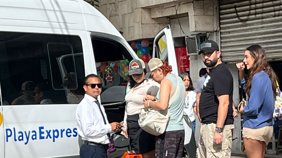 Playaexpress suma seis días cobrando 10 pesos extra; autoridades en silencio