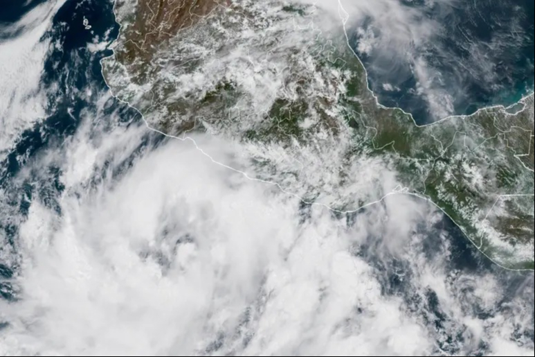 SMN emite alerta por tormenta tropical Dalia en el Pacífico SMN emite alerta por tormenta tropical Dalia en el Pacífico