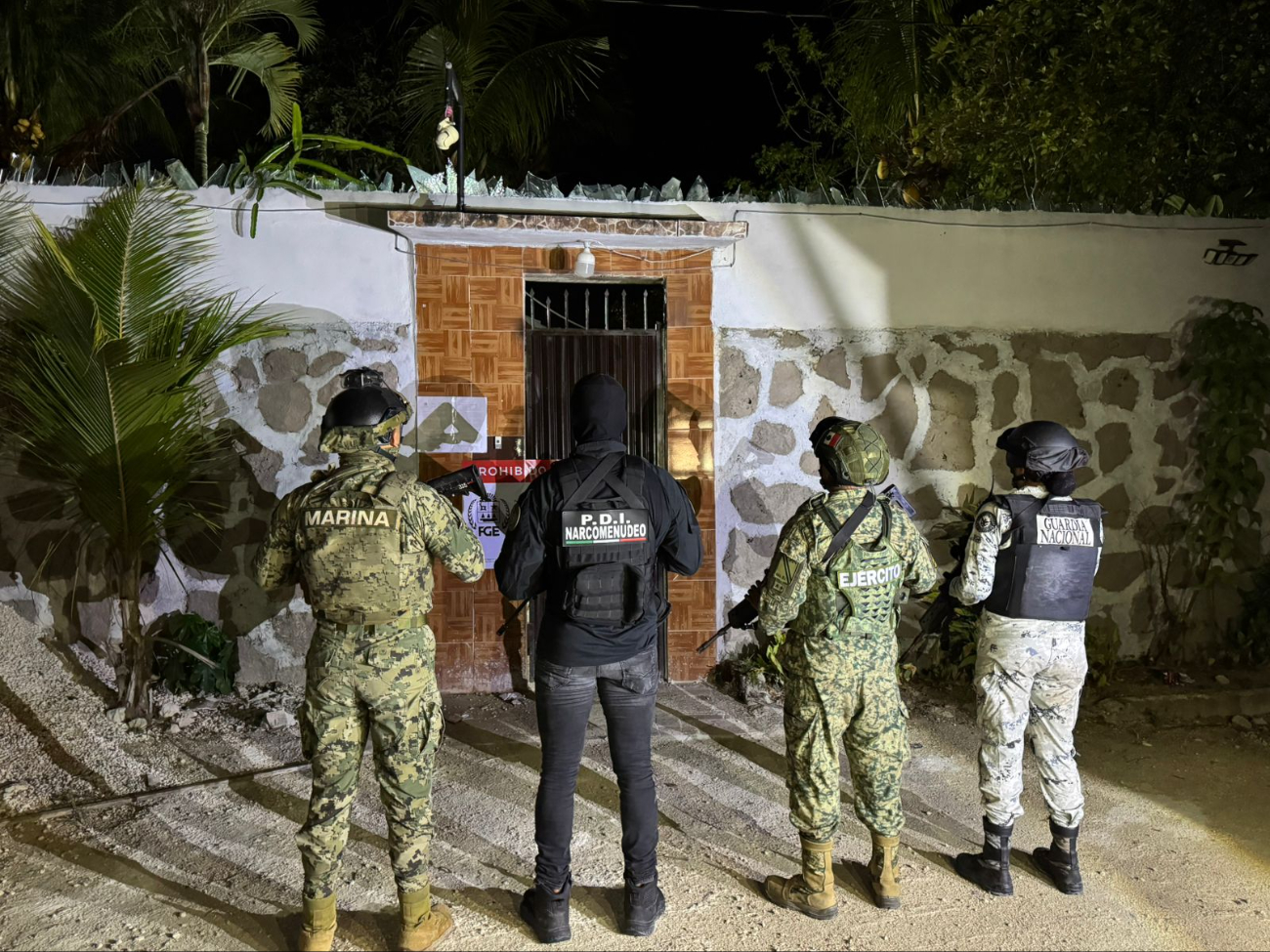 Elementos de diferentes secretarías y corporaciones participaron en el operativo.