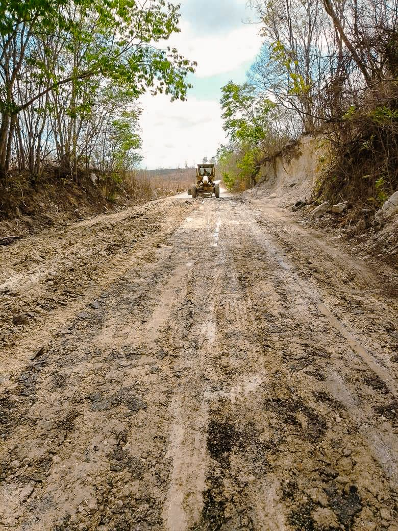 Inicia reconstrucción de carreteras en el noreste de Campeche