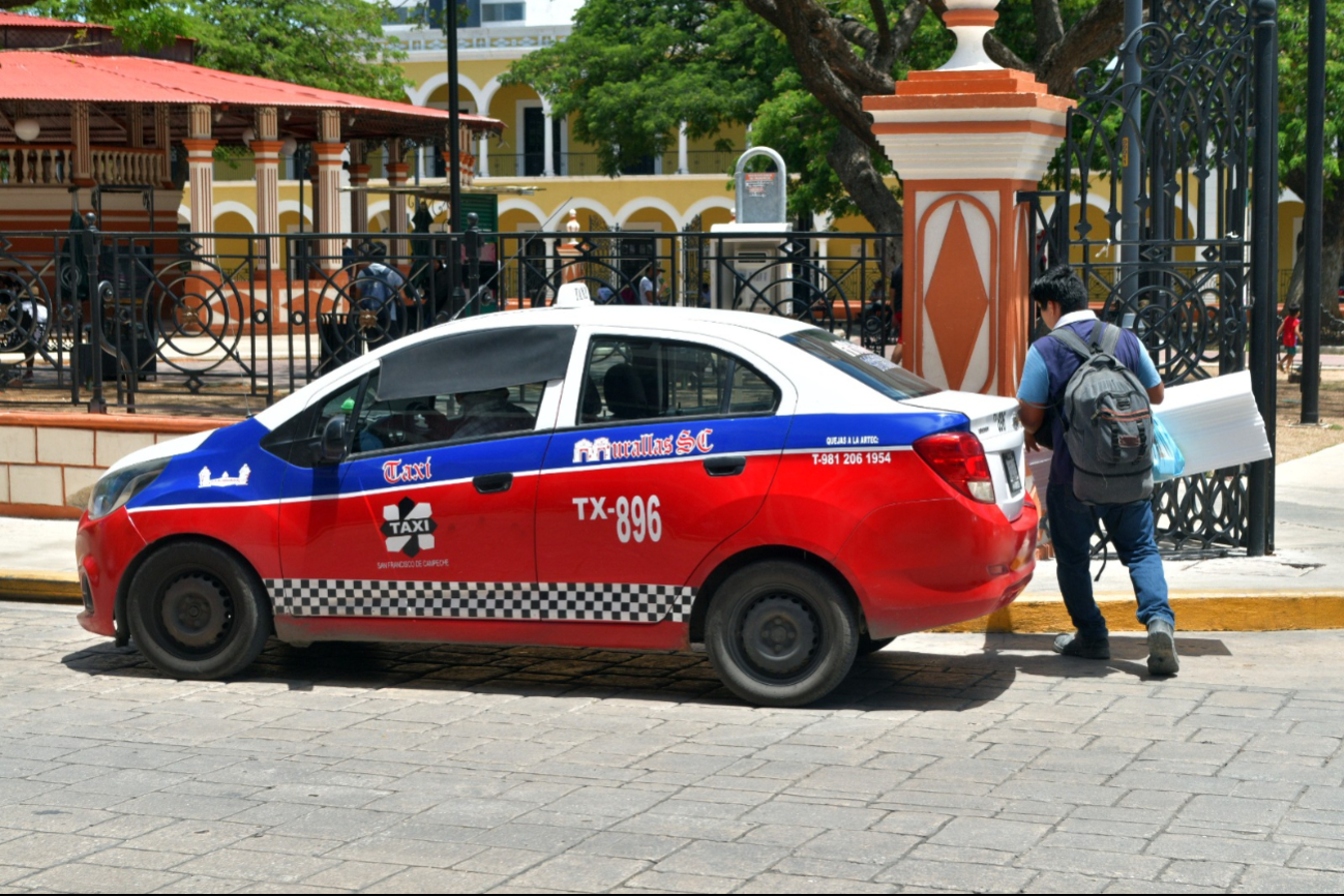 Choferes denuncian que mal estado de calles afecta su economía