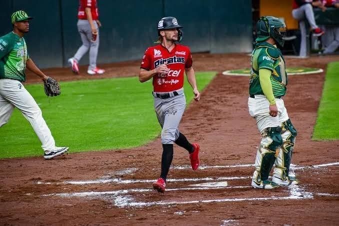 Juego de Estrellas LMB: Connor Hollis, el mejor bateador, va por los Piratas de Campeche Juego de Estrellas LMB: Connor Hollis, el mejor bateador, va por los Piratas de Campeche