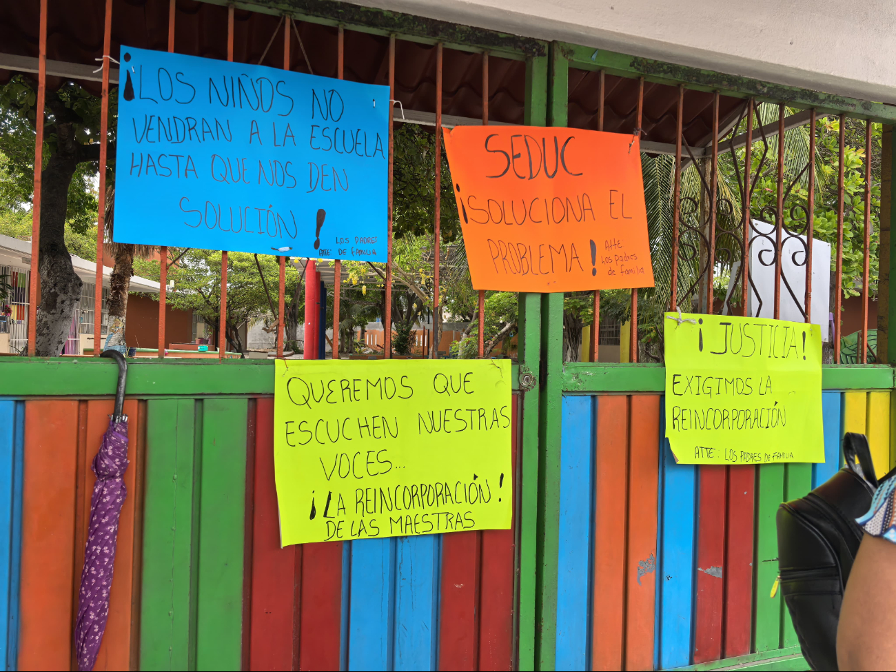 Padres denuncian represalias de la SEDUC por exigir regreso de maestras  a kínder de Carmen   