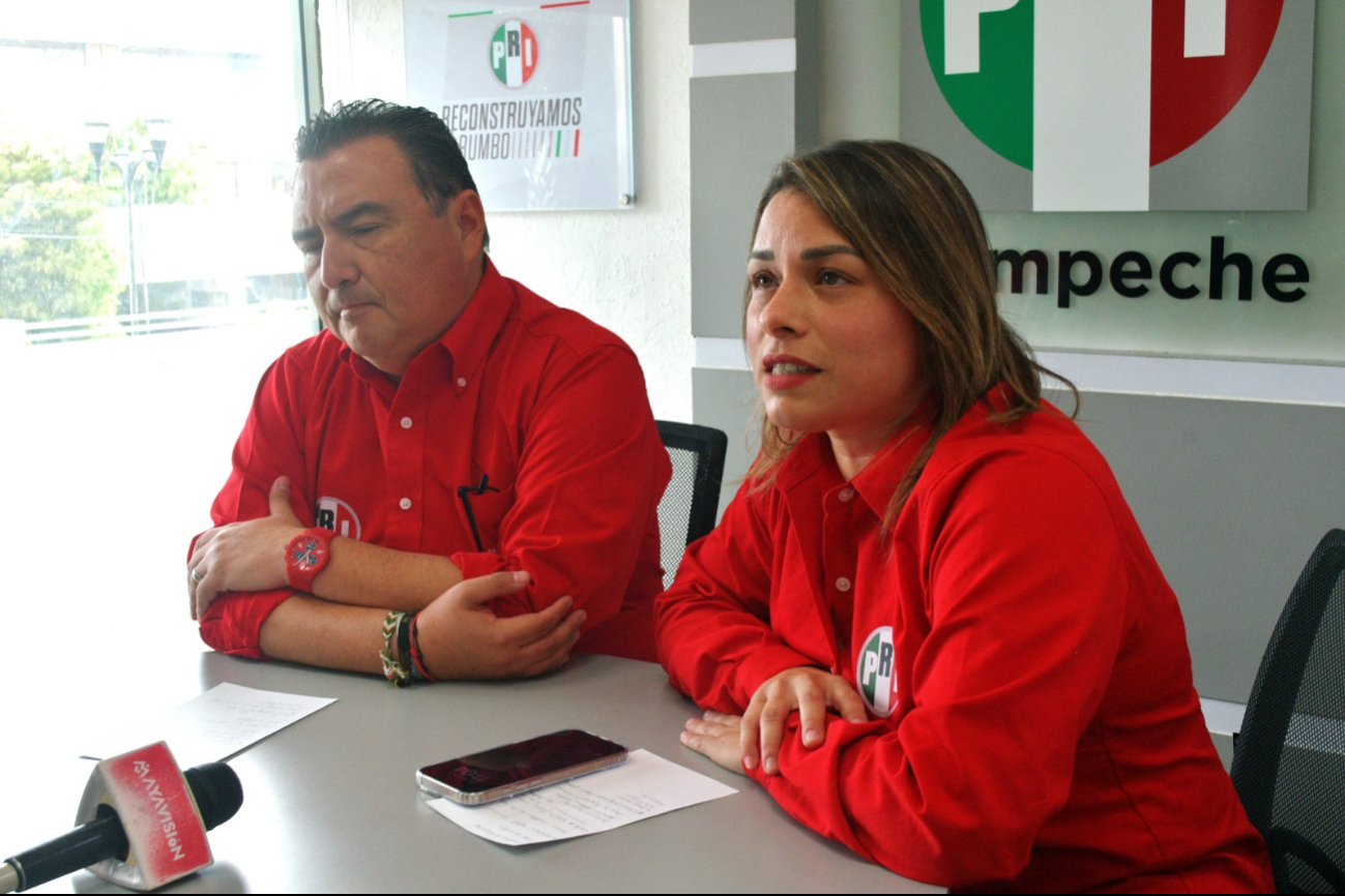 Diana Mena Lezama advirtió que el mal estado de los caminos afecta la salud y economía de las comunidades rurales. Diana Mena Lezama advirtió que el mal estado de los caminos afecta la salud y economía de las comunidades rurales.