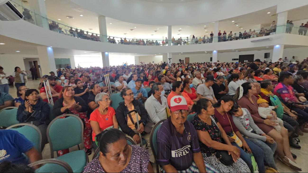 En Carmen, 1,220 personas con discapacidad se incorporaron al programa de pensión del Bienestar.