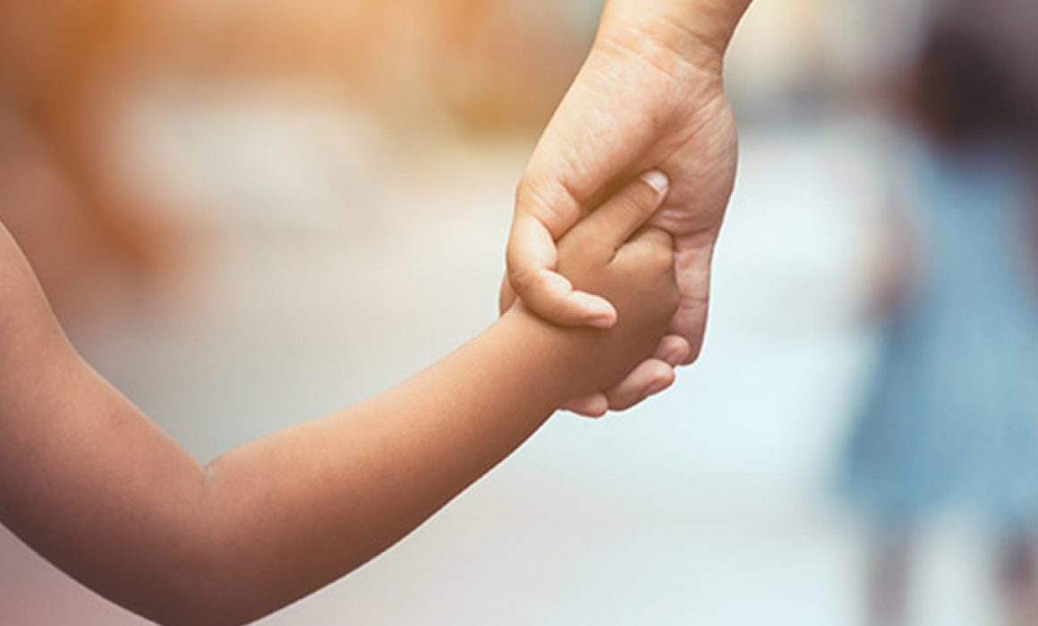 Seis historias de amor y esperanza nacen en la jornada de adopciones infantil en Yucatán