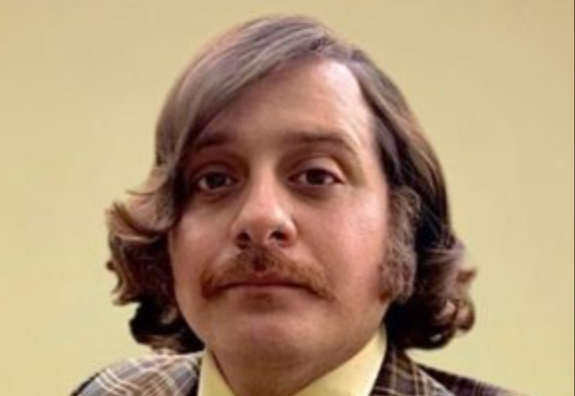 La serie de Roberto Gómez Bolaños cuenta partes esenciales de su vida profesional y personal La serie de Roberto Gómez Bolaños cuenta partes esenciales de su vida profesional y personal