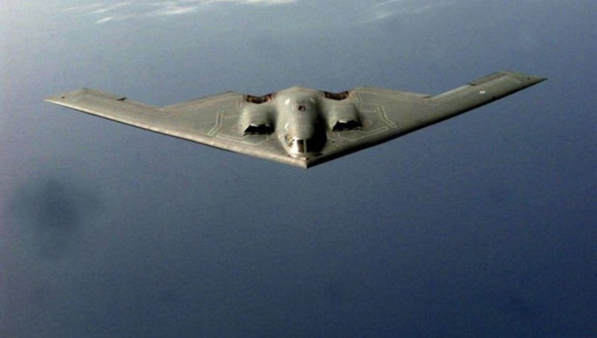 La presencia de estos bombarderos ha generado especulación, dado que son los únicos capaces de transportar el Massive Ordnance Penetrator