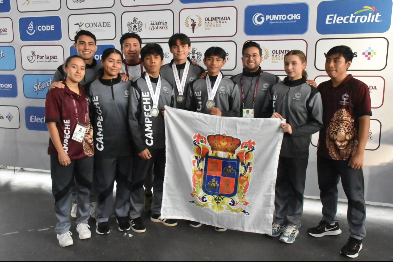 Campeche brilla con medalla de plata en Taekwondo Poomsae en la Olimpiada CONADE 2025