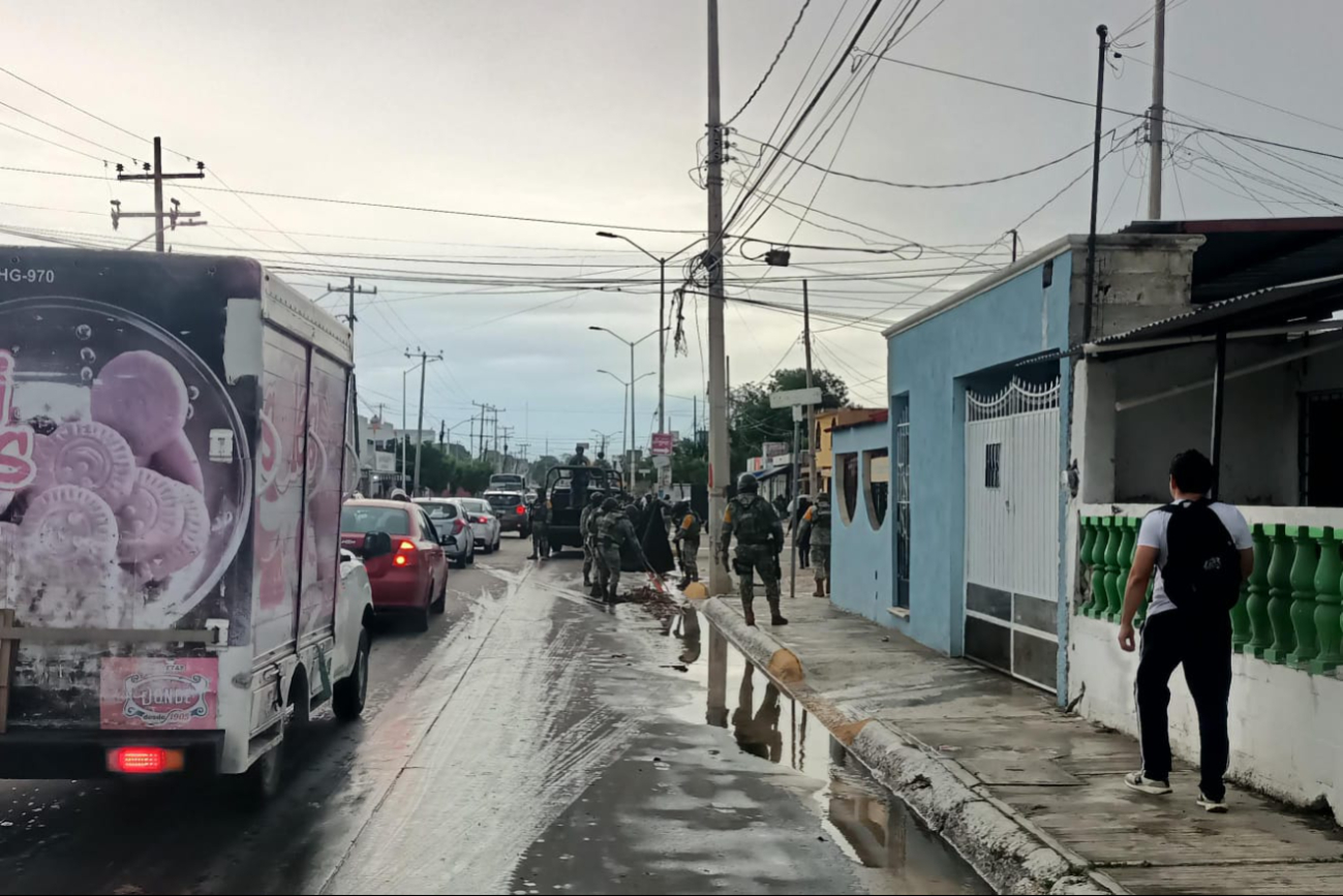 El SMN prevé lluvias intensas en las próximas horas y pide a la población no tirar basura y seguir recomendaciones oficiales. El SMN prevé lluvias intensas en las próximas horas y pide a la población no tirar basura y seguir recomendaciones oficiales.