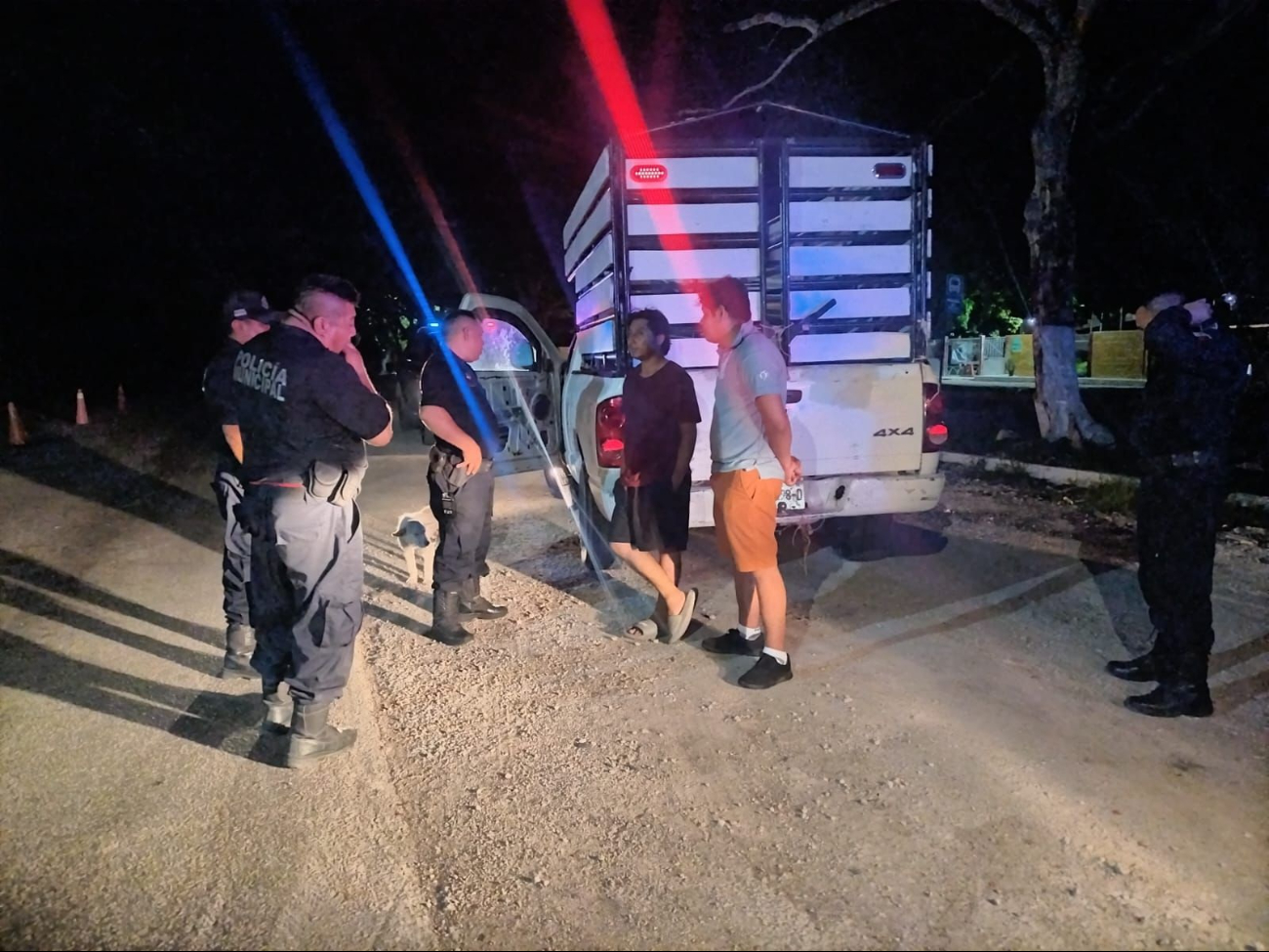 Los responsables fueron detenidos por la Policía Municipal de Tizimín Los responsables fueron detenidos por la Policía Municipal de Tizimín