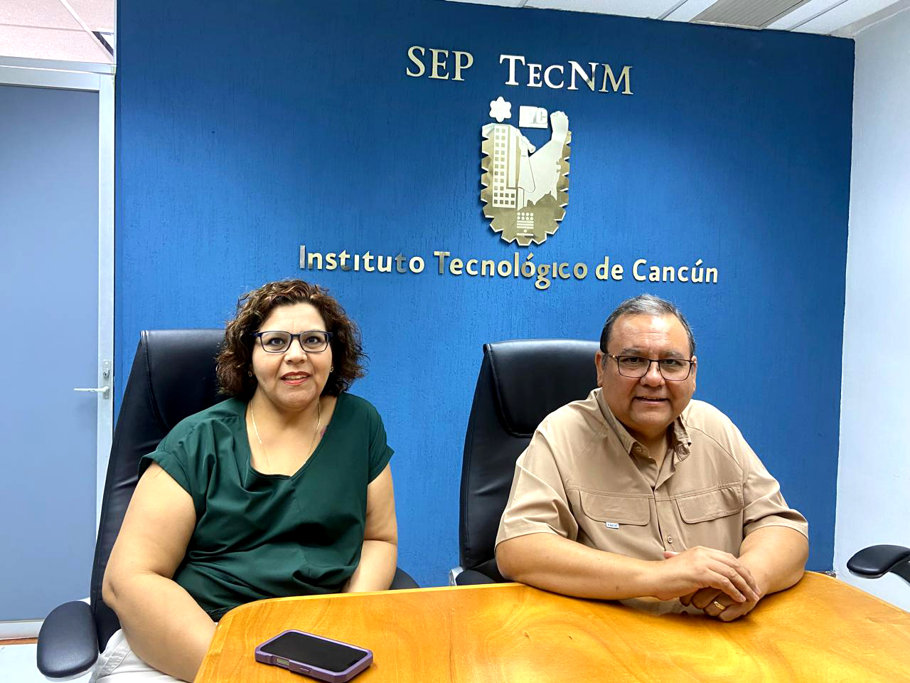Ana Velázquez Muñiz e Ysmael Verde Gómez están a cargo del proyecto Ana Velázquez Muñiz e Ysmael Verde Gómez están a cargo del proyecto