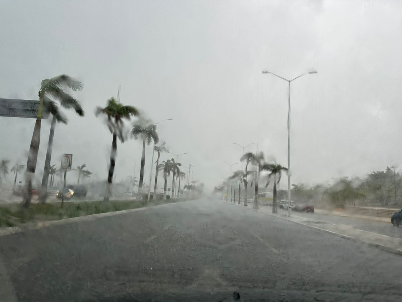 Temporada de huracanes en Campeche: Esto no debes hacer durante una tormenta eléctrica