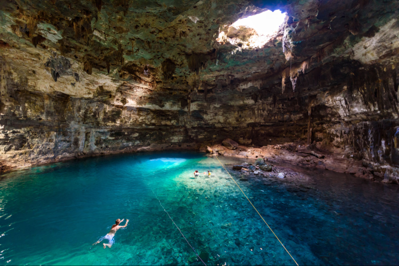 El cenote Samulá destaca por sus aguas cristalinas El cenote Samulá destaca por sus aguas cristalinas