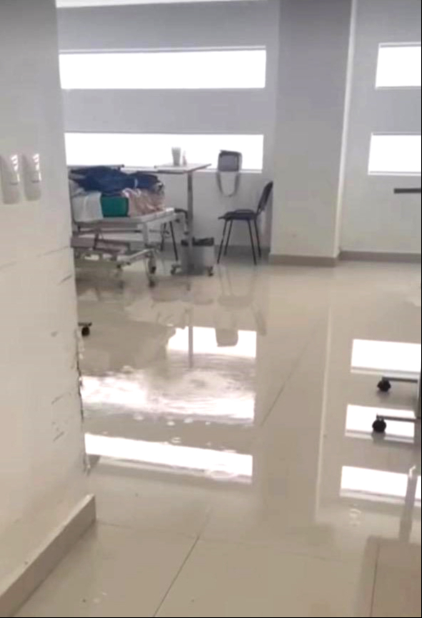 Videos compartidos en redes sociales muestran el colapso operativo en el hospital. Videos compartidos en redes sociales muestran el colapso operativo en el hospital.