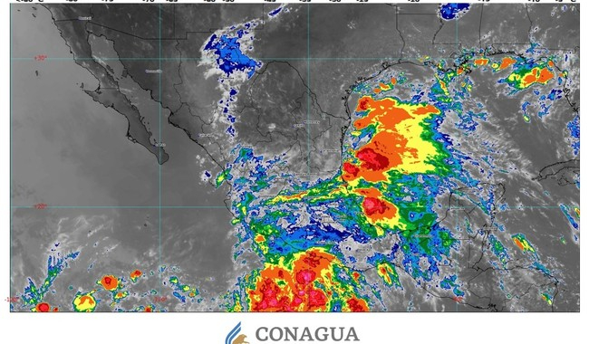 Se prevén lluvias torrenciales en Oaxaca e intensas en Guerrero y Michoacán