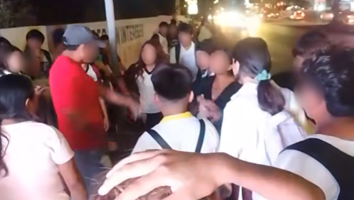 El padre de la víctima también fue agredido verbalmente por una de las estudiantes El padre de la víctima también fue agredido verbalmente por una de las estudiantes