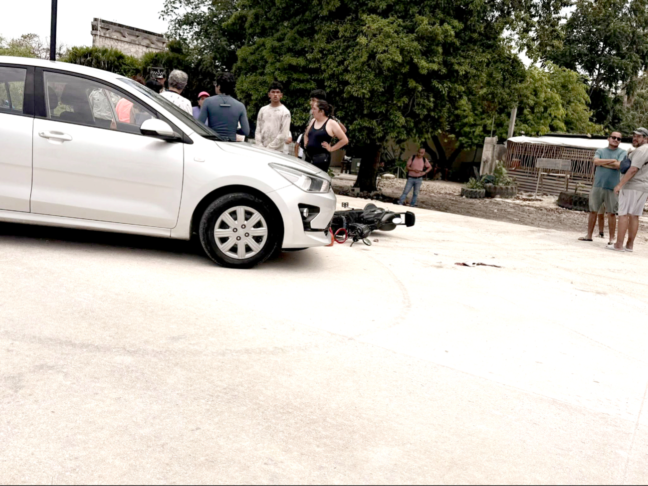 Presuntamente el conductor realizó un giro inesperado, lo que causó el accidente