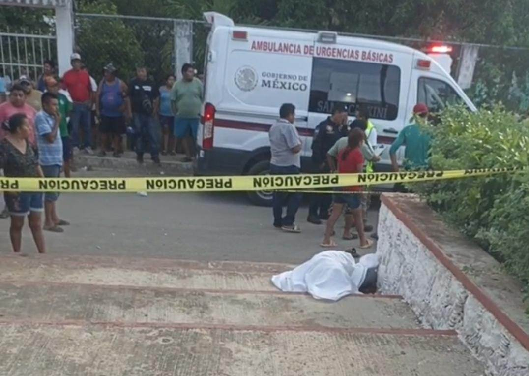"Sin auxilio médico": Joven muere tras accidente en moto   
